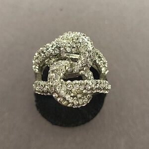 Elegant Silver Crystal Ring